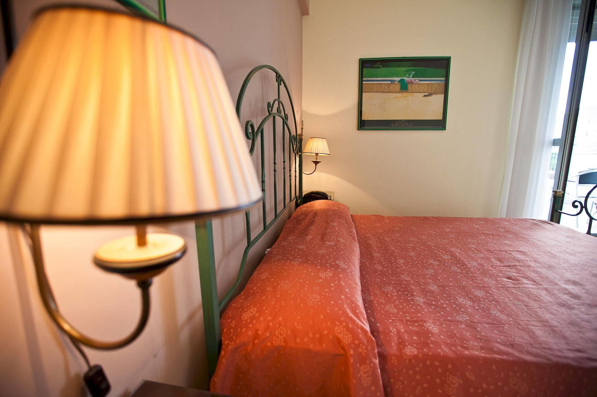 Hotel Rainero Asti Exterior foto